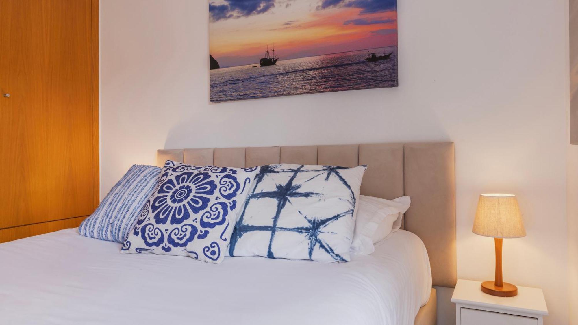 Sunny Design Apt In Praca Das Flores By Lovelystay Lissabon Exterior foto