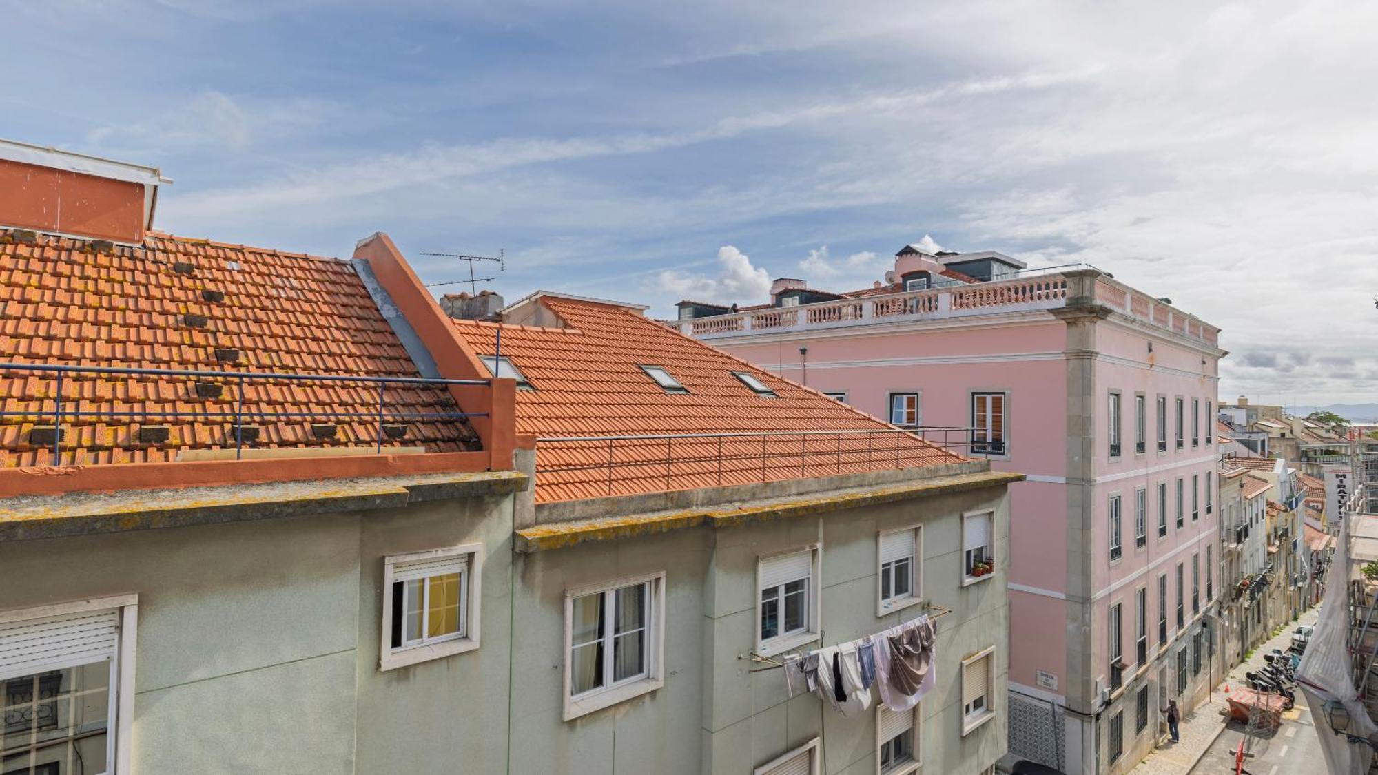 Sunny Design Apt In Praca Das Flores By Lovelystay Lissabon Exterior foto