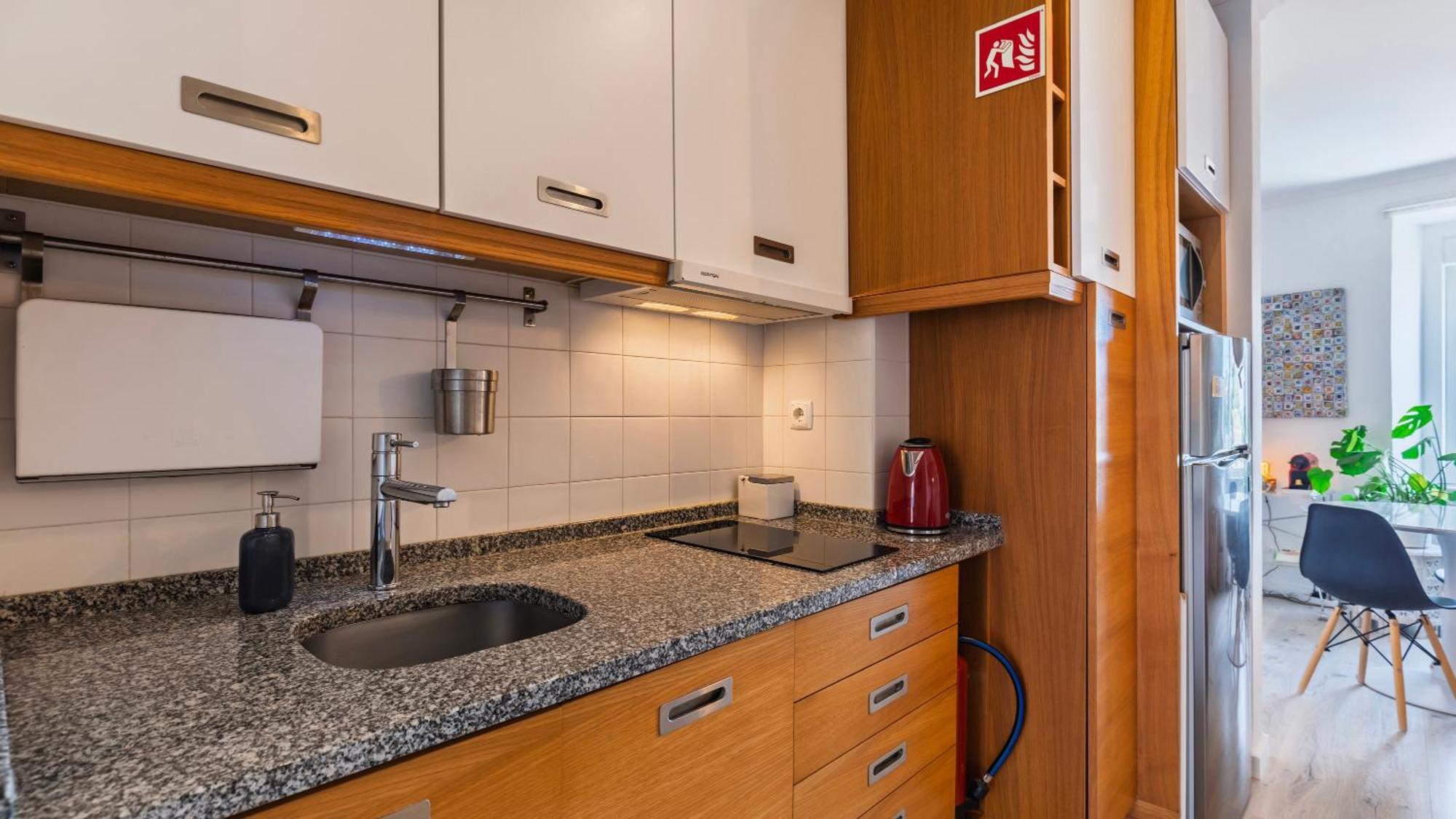 Sunny Design Apt In Praca Das Flores By Lovelystay Lissabon Exterior foto